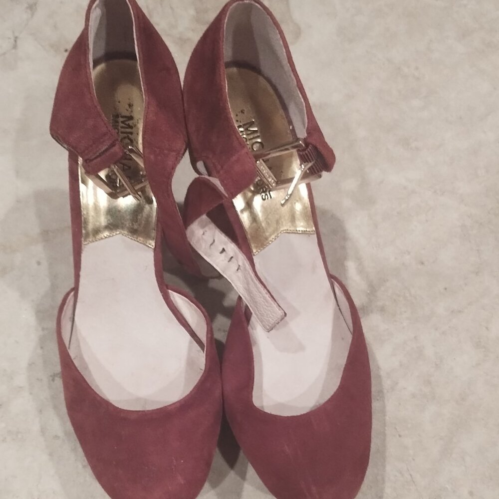 Micheal Kors heels